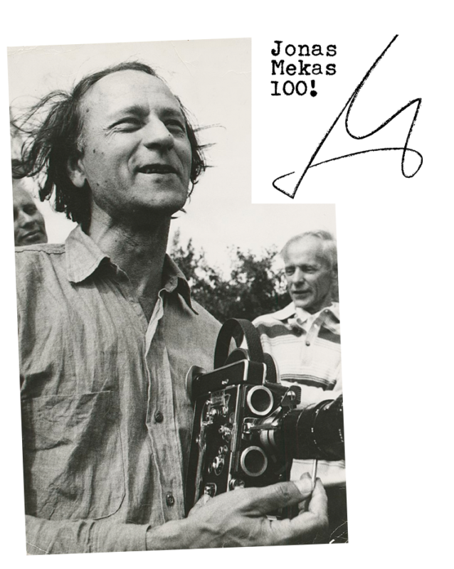 Jonas Mekas Biržuose, 1971 m. Viktoro Kapočiaus nuotr.